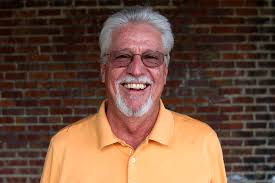 Knoxville's Rock 'n' Roll Radio Scene of the 1960s and '70s