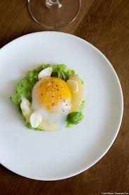 Oeuf Parfait Petits Pois Peches Amandes Fraiches Recette Amande Fraiche Idee Recette œufs