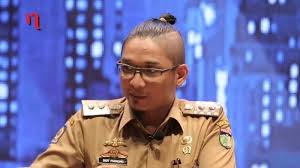 Wali Kota Palu Bela Pasha Ungu Soal Rambut Biasanya Pakai Kopiah