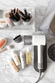 Veilig, snel en vertrouwd versturen. Dyson Supersonic Haartrockner Schonendes Haarstyling Ohne Hitze