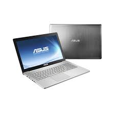 Layar laptop ini juga sangat elegan karena memiliki bezel yang tipis. 5 Laptop Gaming Terbaik 2015 Harga 6 Jutaan Dengan Processor I5 It Jurnal Com