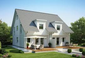 Modernes Doppelhaus Mit Flachdachgauben In 2021 Haus Schworer Haus Haus Bauen