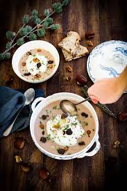 Soupe Veloute De Chataignes Facon Cappuccino Recette Vegetarienne Des Fetes Un Dejeuner De Soleil Recette En 2020 Recette Vegetarienne Veloute Chataigne Soupe Chataigne
