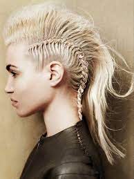 Langhaarfrisuren frauen neuefrisuren 2016 frisuren fur lange. Frisuren Frauen Rockig Frisurentrends Mohawk Frisur Frisuren Haar Ringe