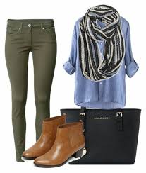 Pin By Veronika On Everything Else 2 Fashion Kaki Outfits Green Pants Outfit