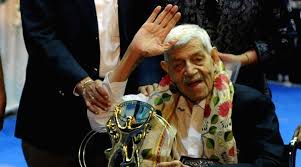Some 25,000 spectators packed into the stands at wembley stadium for the final of the men's olympic hockey tournament between the host nation great britain and india. Keshav Datt 1948 And 1952 Olympic Star Passes Away Sports News The Indian Express