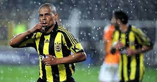 Alex de souza yaptığı paylaşımda, 04/02/95, futbolcu olarak ilk maçım. Heute Vor 16 Jahren Alex De Souza Unterschreibt Bei Fenerbahce