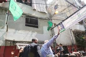 أشاد بدور أمير قطر الشيخ تميم بن حمد آل ثاني و والده في دعم فلسطين. Ù‡Ù†ÙŠØ© ÙÙŠ Ø¹ÙŠÙ† Ø§Ù„Ø­Ù„ÙˆØ© Ø§Ø³ØªÙ‚Ø¨Ø§Ù„ ØªØ§Ø±ÙŠØ®ÙŠ Ø§Ù„Ù…Ø±ÙƒØ² Ø§Ù„ÙÙ„Ø³Ø·ÙŠÙ†ÙŠ Ù„Ù„Ø¥Ø¹Ù„Ø§Ù…