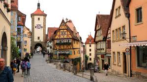 This is so because the town is located on a plateau overlooking. Transportation To Rothenburg Ob Der Tauber By Train Bus Or Car