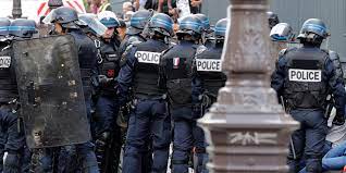 Vous trouverez forcément un top film policier français à voir parmi les meilleures réalisations. Sondage Un Francais Sur Deux A Confiance Dans La Police