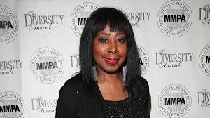 Akademi öğrencisi laverne hooks karakterini canlandırdığı sinema filmi polis akademisi serisi ile tanınan yıldız, dün los. Xzu00g1petsetm