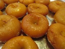 A food blog with hundreds of quick and easy dinner recipes. Badusha Or Badhusha Or Baadhusha Sweet In Tamil Youtube