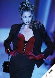 Thanks to rena for the giveaway of mugler aura, & thanks to the perfume nationalist podcast for starting me on this scent filled journey. Thierry Mugler Black Red Velvet Suit Elaine Irwin Fashion Vintage Fashion Haute Couture Outfits