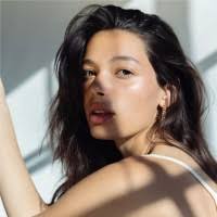 Casey Henson's Instagram, Twitter & Facebook