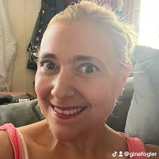 Let's run this up together! 🚀💗 If you're grinding, building, or chasing  goals — follow me & I'll follow back. Let's grow, glow, and blow up  together ✨