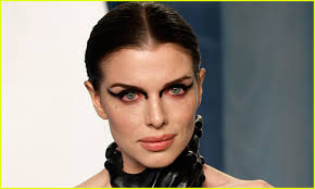 Celebrities Supporting Amber Heard Amid Johnny Depp Legal Case