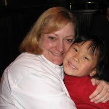 Kelly Mansfield's Instagram, Twitter & Facebook