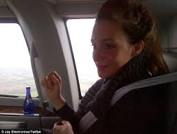 Feuding Goldsmiths finally call an end to bitter Twitter war as Rothschild  heiress' 'rapper lover' posts photo