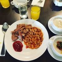 Hanya beberapa minit pemanduan dari susur keluar bertam melalui lebuhraya plus dimana terletaknya penang golf resort. Photos At Delima Cafe Hotel Seri Malaysia Kepala Batas Breakfast Spot