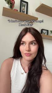 Ellie Mann (@elliee.mann)