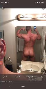 Archive/Dongs 2020 - No.100186 - Austin theory pro wrestler. Supposedly  used to do cam shows. - male general