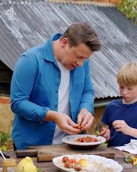 Check out maunika gowardhan's video as she cooks butter chicken with jamie oliver on jamie oliver's food tube. Jamie Oliver My Kinda Butter Chicken Keep Cooking Family Favourites Jamie Oliver Facebook