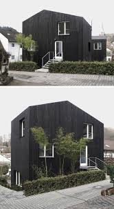 Haus Aussen Farben 14 Modern Schwarz Hauser Aus Um Die Welt Zwei Kleine Schwarz Holz Verklei Aussenwandfarbe Fassade Haus Aussengestaltung