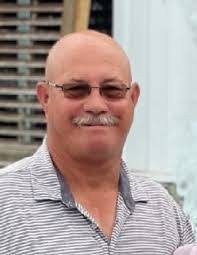 Sandra Hazlett's Instagram, Twitter & Facebook