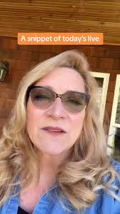 Went live again and had so much fun connecting with you. I’m going to let  you in