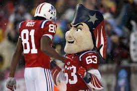 Statele unite prețuri incredibile data eliberării new england patriots style nfl vintage football helmet. Nfl Changes Helmet Rules Opening Door For Patriots To Wear Throwback Red Jerseys Pat Patriot Helmets In 2022 Report Masslive Com