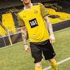 Jun 12, 2021 · borussia dortmund's teenage sensation jude bellingham is set to hold talks with the club over signing a new contract, according to reports. Https Encrypted Tbn0 Gstatic Com Images Q Tbn And9gcrvs6d4pyaoy Dx Vmkgkevkysru46s5njt0td5zaa Usqp Cau