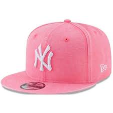 New Era New York Yankees Neon Time 9fifty Snapback Cap 32 Liked On Polyvore Featuring Accessories Hats Neon In 2021 Outfits With Hats Fitted Hats Flat Bill Hats