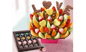 You can click on a box to use the shipping. 1 800 Flowers Chocolate Works Team Up To Deliver Fruit Bouquets 2017 02 08 Candy Industry