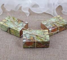 Kein plan was du als hochzeitsgschenk verschenken kannst? 5 Schachteln World Map Giveaway Favour Hochzeit Achwieschoen
