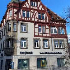 Bankkaufleute sind in allen geschäftsbereichen der lbbw tätig. Bw Bank Ausbildung 1 634 Fotiek Komercna Banka