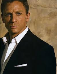 In 1992, daniel craig got married to scottish actress fiona loudon. Daniel Craig Net Worth Wife Height Age Daughter Family Birthday Married Religion Nationality Son Born Girlfriend Bio Tall Old Rachel Weisz Fiona Loudon James Bond Movies Young New Movie Style Casino Royale