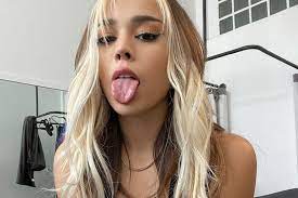 ─ danna paola icons.♡ • ◜please, like or reblog if you save◞ Danna Paola Changes Her Look And Goes To Blonde Hair For The Premiere Of Top Star World Today News