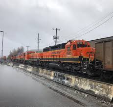 Montana Rail Fan On Instagram Sd70ace Dash 9 Gn Sw1000 Tebc6 And Sd38p Pretty Cool To See Such A Cool Power Move T Train Railroad Pictures Bnsf Railway
