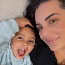 Picked up new astra today, looking to upgrade the inside seen a few  different types of screens with carplay etc