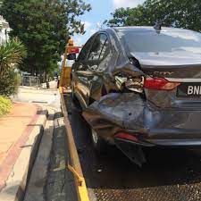 Contoh borong hantar kereta ke bengkel. Apa Yang Perlu Dilakukan Bila Berlaku Kemalangan Jalan Raya Ariff Shah