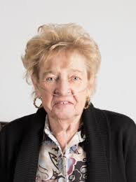 Jackie Linehan's Instagram, Twitter & Facebook