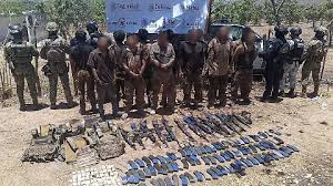 Marinos detienen a 13 civiles armados tras enfrentamiento en la autopista  Tepic-Mazatlán - El Sol de Mazatlán