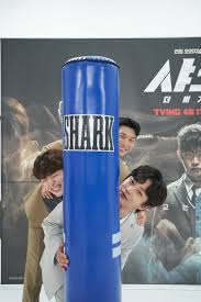서른 한 살이라는 적지 않은 나이에 다시금 배우 생활을 시작한 배우 정원창. Seo0tucutjstjm