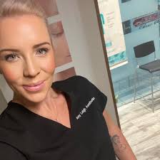 For all my new followers let me...