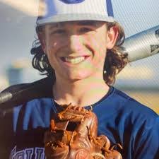 Ethan Walpole's Instagram, Twitter & Facebook