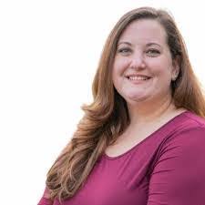 Michelle Edinger's Instagram, Twitter & Facebook