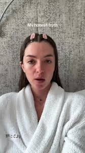 Discover ARIA's Tall Spikey Style