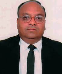 Self Finance & Traditional Common