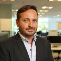 2800+ "Barços" profiles