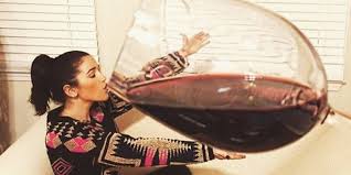 Бокал вина в день полезен для вашего здоровья | Пикабу